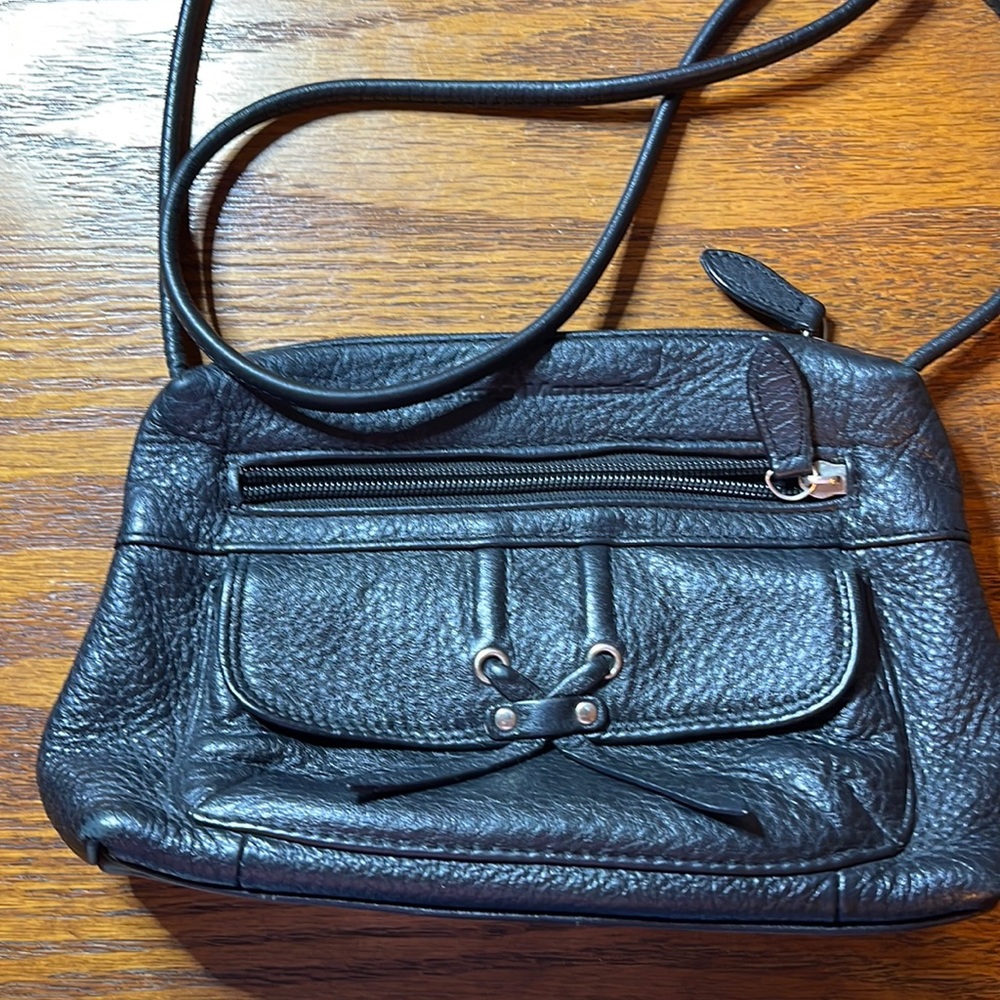 Stone Mountain crossbody black